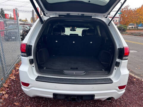 2019 Jeep Grand Cherokee Altitude
