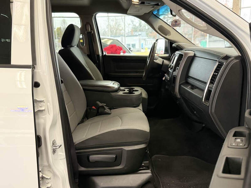 2023 RAM 1500 Classic Tradesman