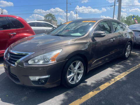 2015 Nissan Altima for sale at Best Buy Car Co in Independence MO