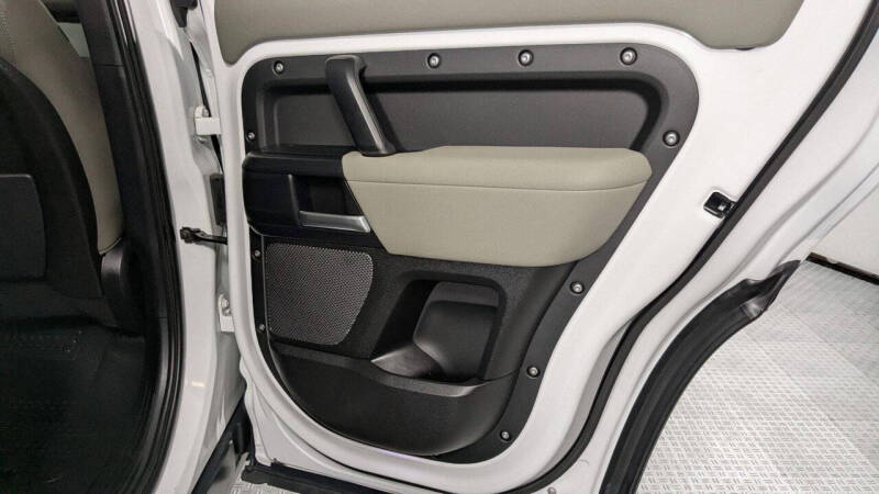 2020 Land Rover Defender 110 S