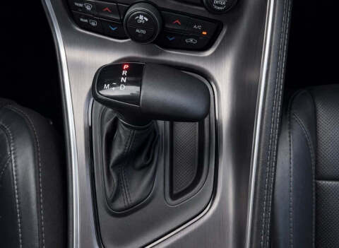 2018 Dodge Challenger SXT Plus