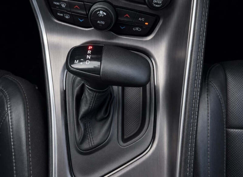 2018 Dodge Challenger SXT Plus