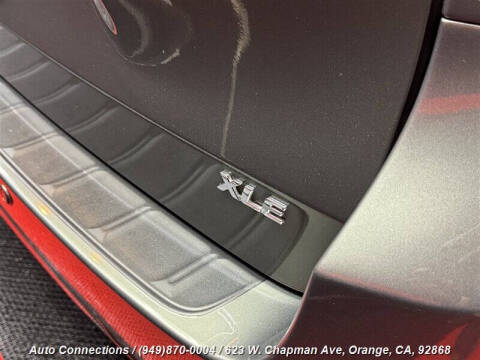 2013 Toyota Sienna XLE 8-Passenger