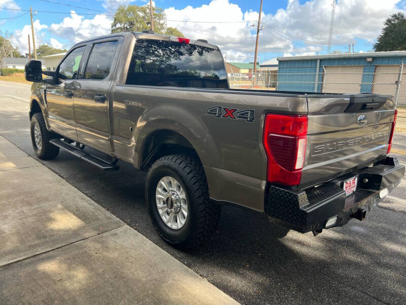 2021 Ford F-250 Super Duty XLT photo 4