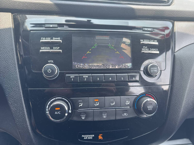 2017 Nissan Rogue Sport S
