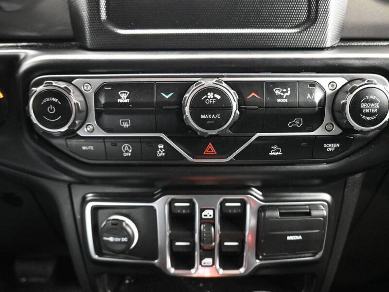 2023 Jeep Gladiator Sport