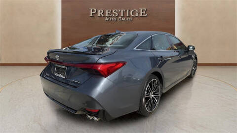 2020 Toyota Avalon Touring