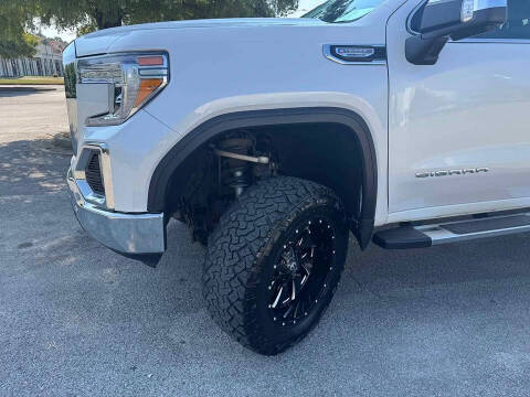 2020 GMC Sierra 1500 SLT