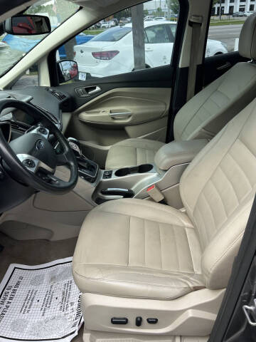 2014 Ford C-MAX Hybrid SEL