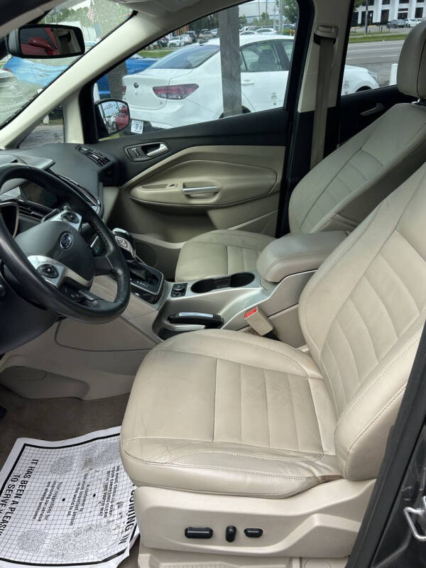 2014 Ford C-MAX Hybrid SEL