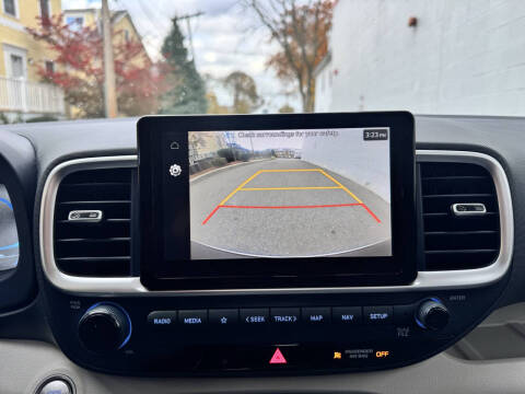 2023 Hyundai Venue Limited