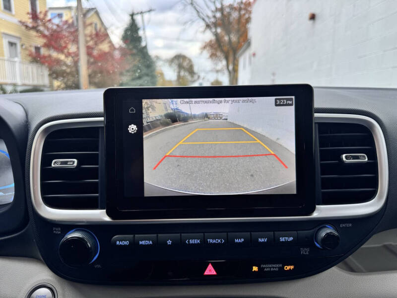 2023 Hyundai Venue Limited