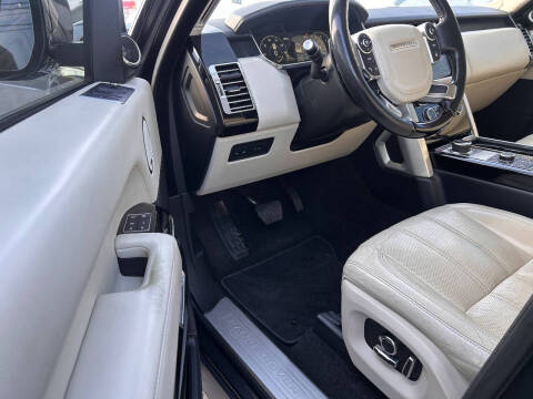 2017 Land Rover Range Rover HSE