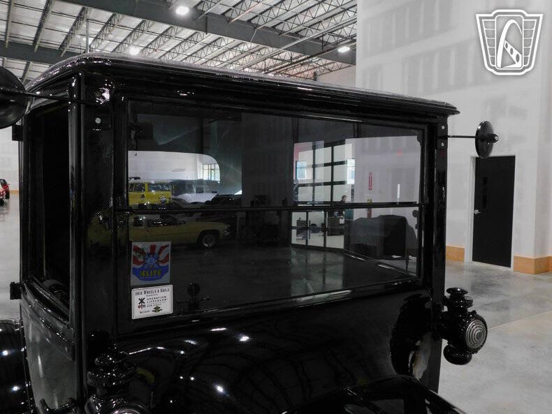 1918 Ford Model T