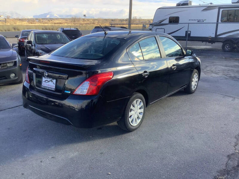 2016 Nissan Versa 1.6 S