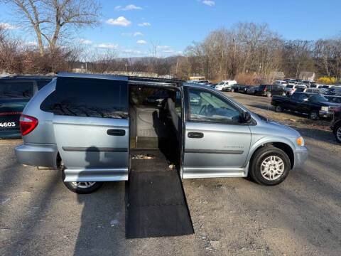 2005 Dodge Grand Caravan SE