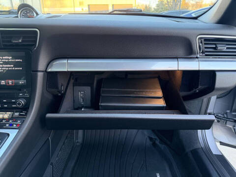 2017 Porsche 911 Carrera