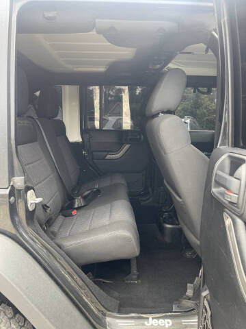 2012 Jeep Wrangler Unlimited Sport