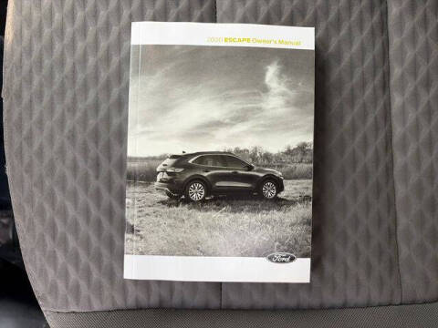 2020 Ford Escape SE