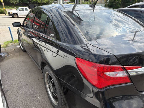 2011 Chrysler 200 LX
