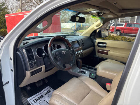 2013 Toyota Sequoia Platinum