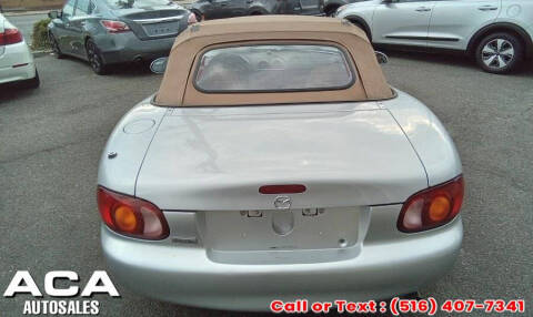 2000 Mazda MX-5 Miata