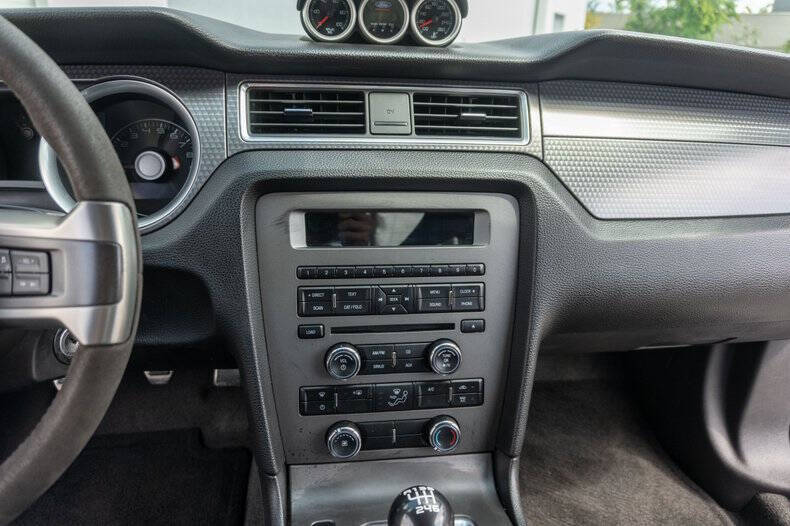 2012 Ford Mustang