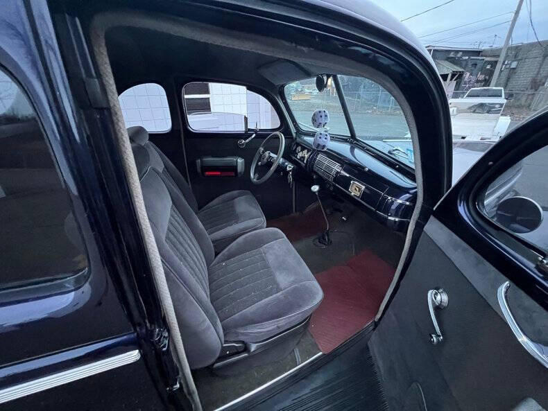 1940 Ford Deluxe