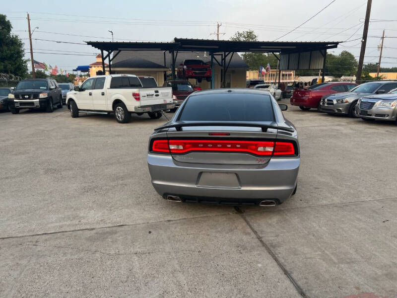 2013 Dodge Charger R/T Plus