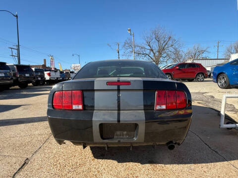 2005 Ford Mustang