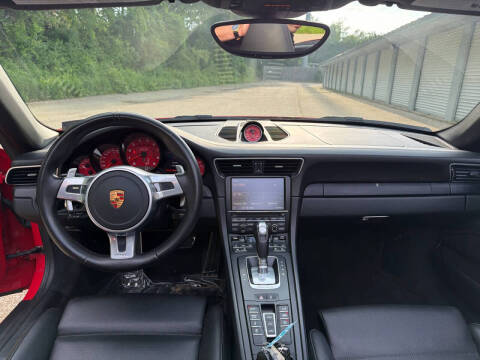 2016 Porsche 911 Carrera GTS