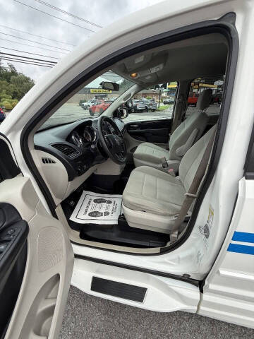 2013 Dodge Grand Caravan American Value Package