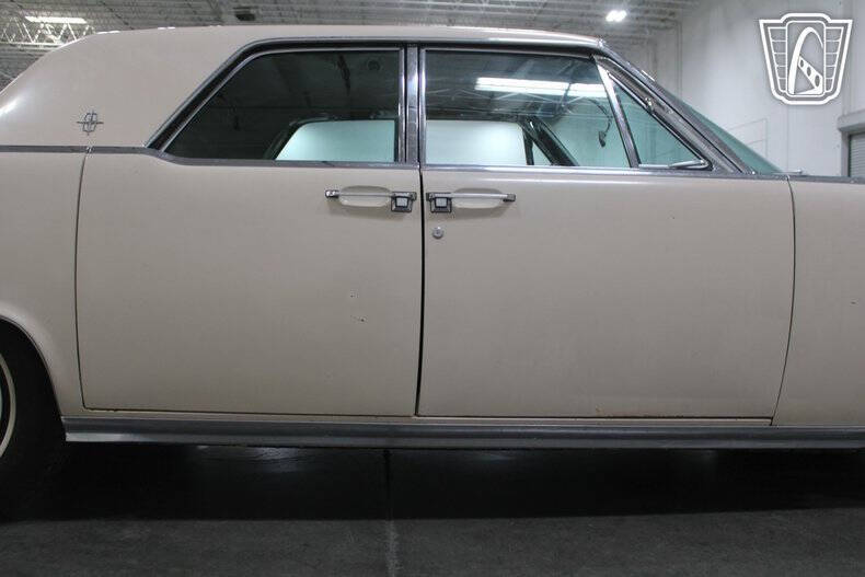 1963 Lincoln Continental