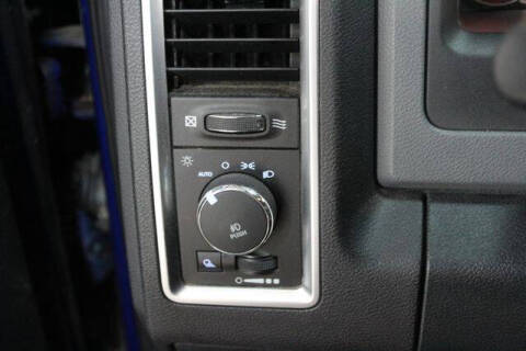 2017 RAM 1500 SLT