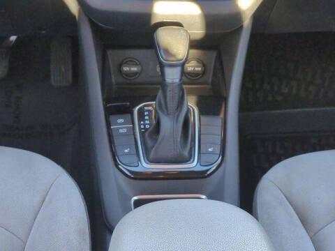 2022 Hyundai Ioniq Hybrid SE