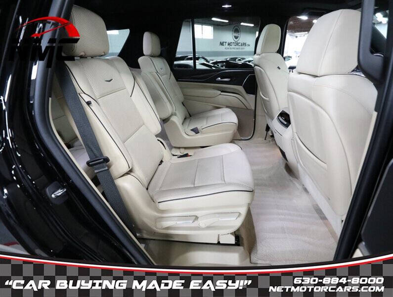 2023 Cadillac Escalade Premium Luxury