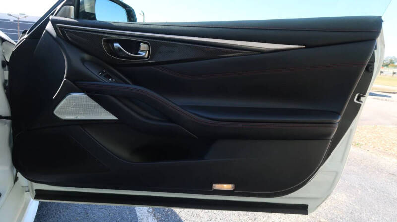 2020 Infiniti Q60 Red Sport 400