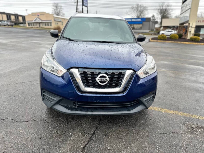 2019 Nissan Kicks S
