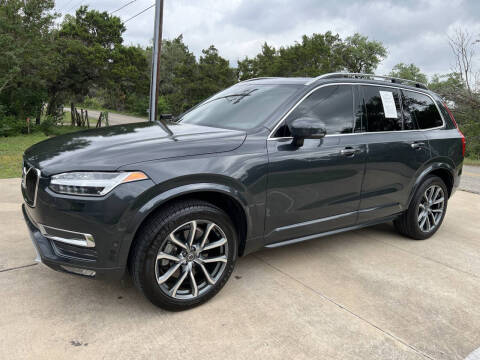 2017 Volvo XC90 T6 Momentum