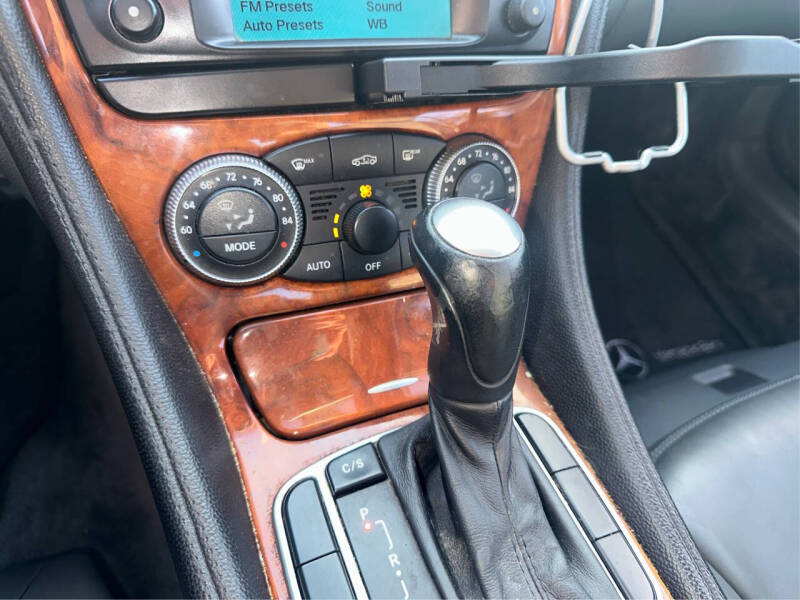 2004 Mercedes-Benz SL-Class