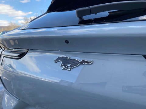 2024 Ford Mustang Mach-E Select