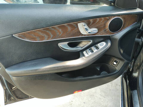 2018 Mercedes-Benz C-Class C 300