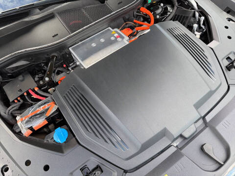 2019 Audi e-tron quattro Premium Plus