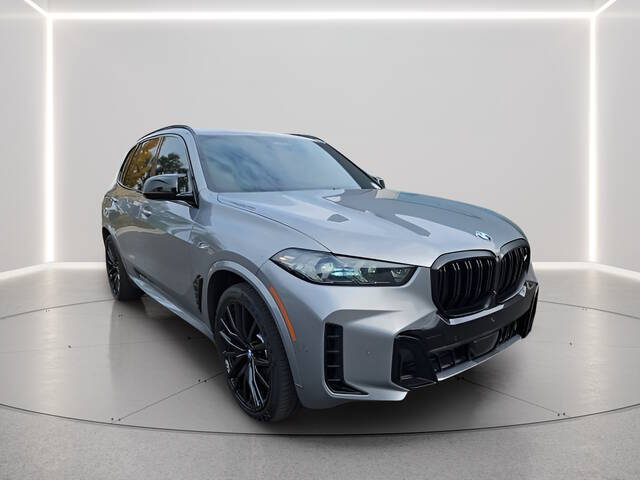 2024 BMW X5 M60i