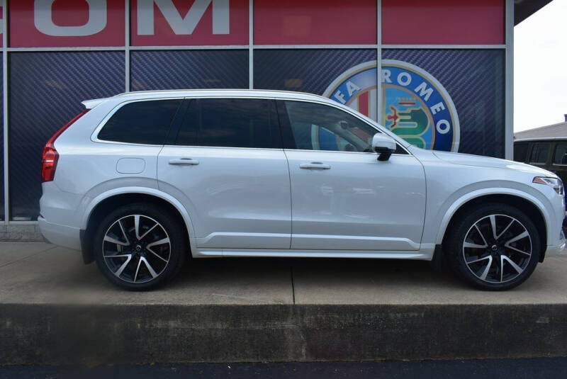 Used 2021 Volvo XC90 Momentum with VIN YV4A22PK9M1747949 for sale in Strongsville, OH