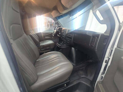 2021 Chevrolet Express 2500