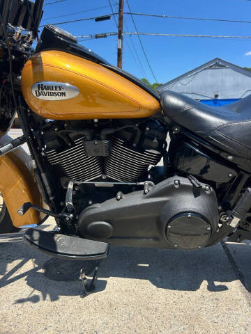 2023 Harley-Davidson Heritage Classic 114 FLHCS