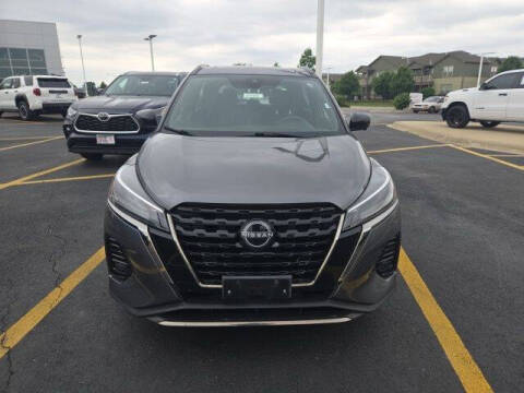 2024 Nissan Kicks SR