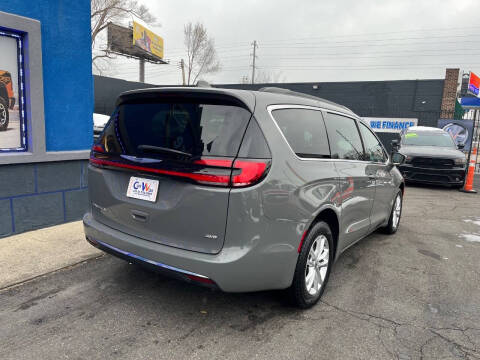 2022 Chrysler Pacifica Touring