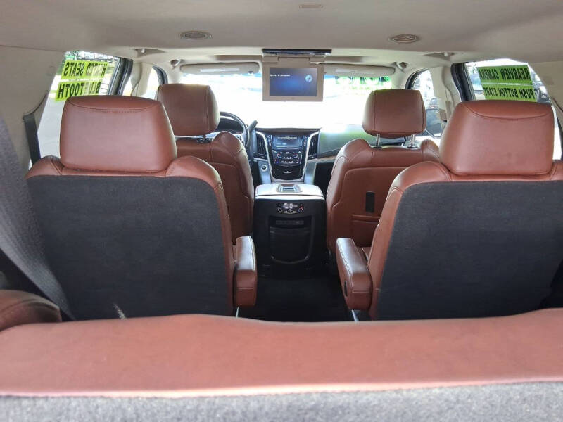 2018 Cadillac Escalade Premium Luxury